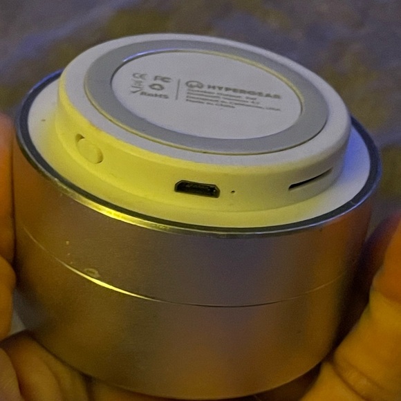 Hypergear portable Bluetooth speaker - Picture 5 of 7